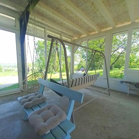 Honey Hill Apartment Fruska Gora Cerevic Bagian luar foto