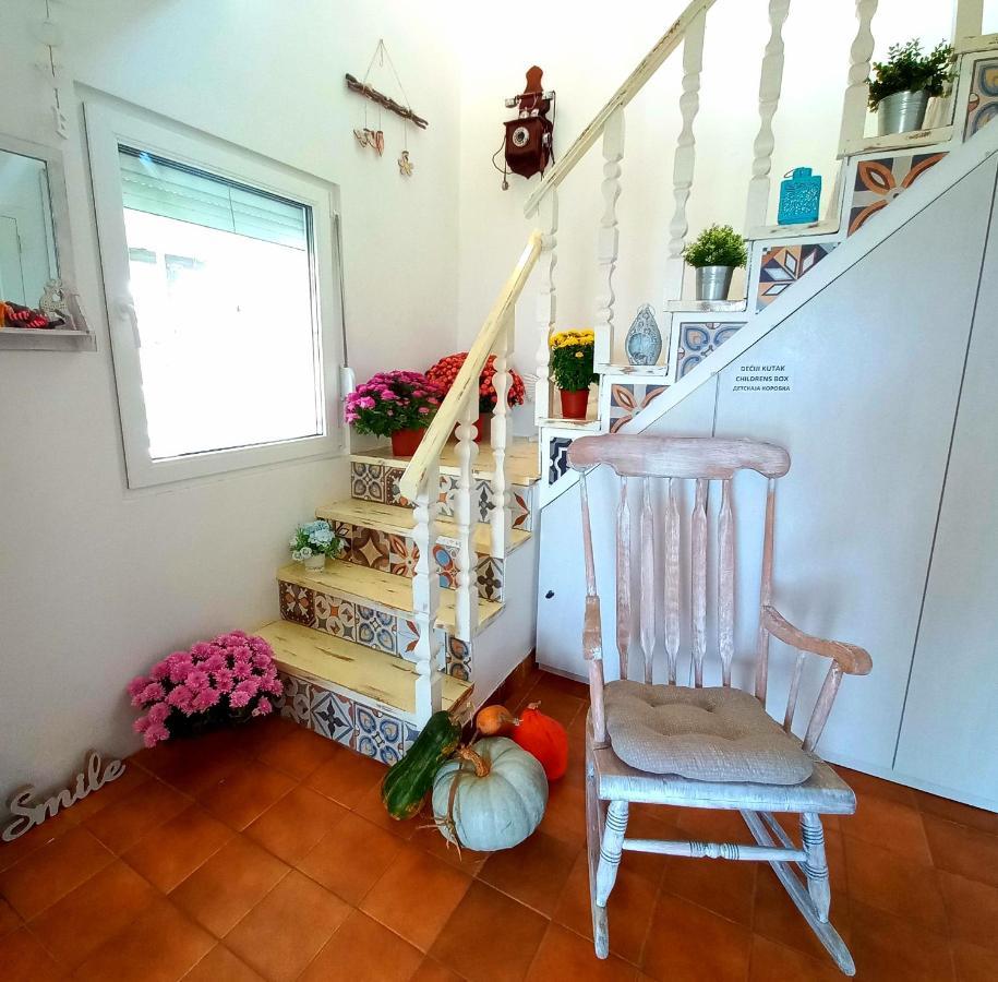 Honey Hill Apartment Fruska Gora Cerevic Bagian luar foto